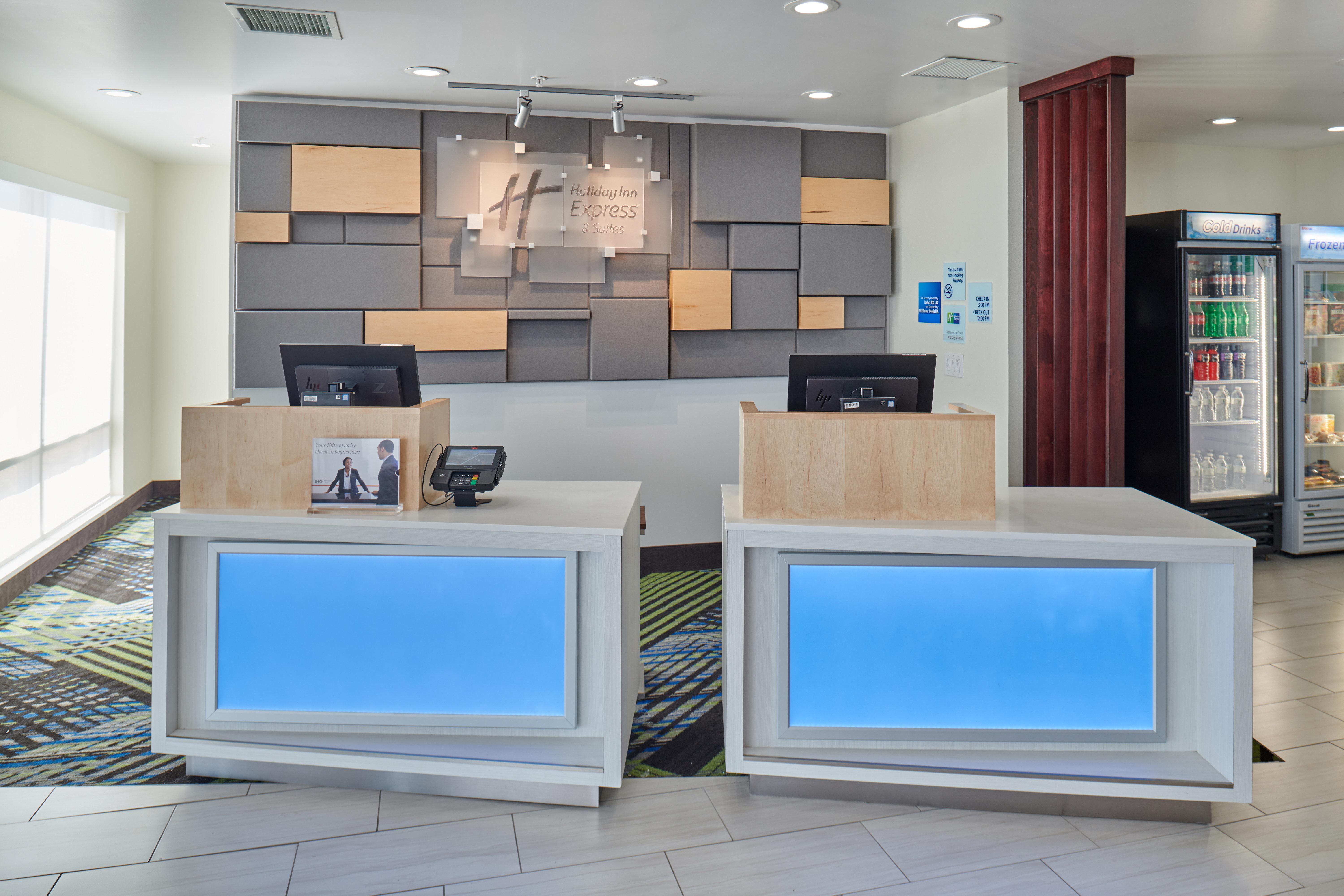 Holiday Inn Express & Suites El Paso East-Loop 375 By Ihg Екстериор снимка
