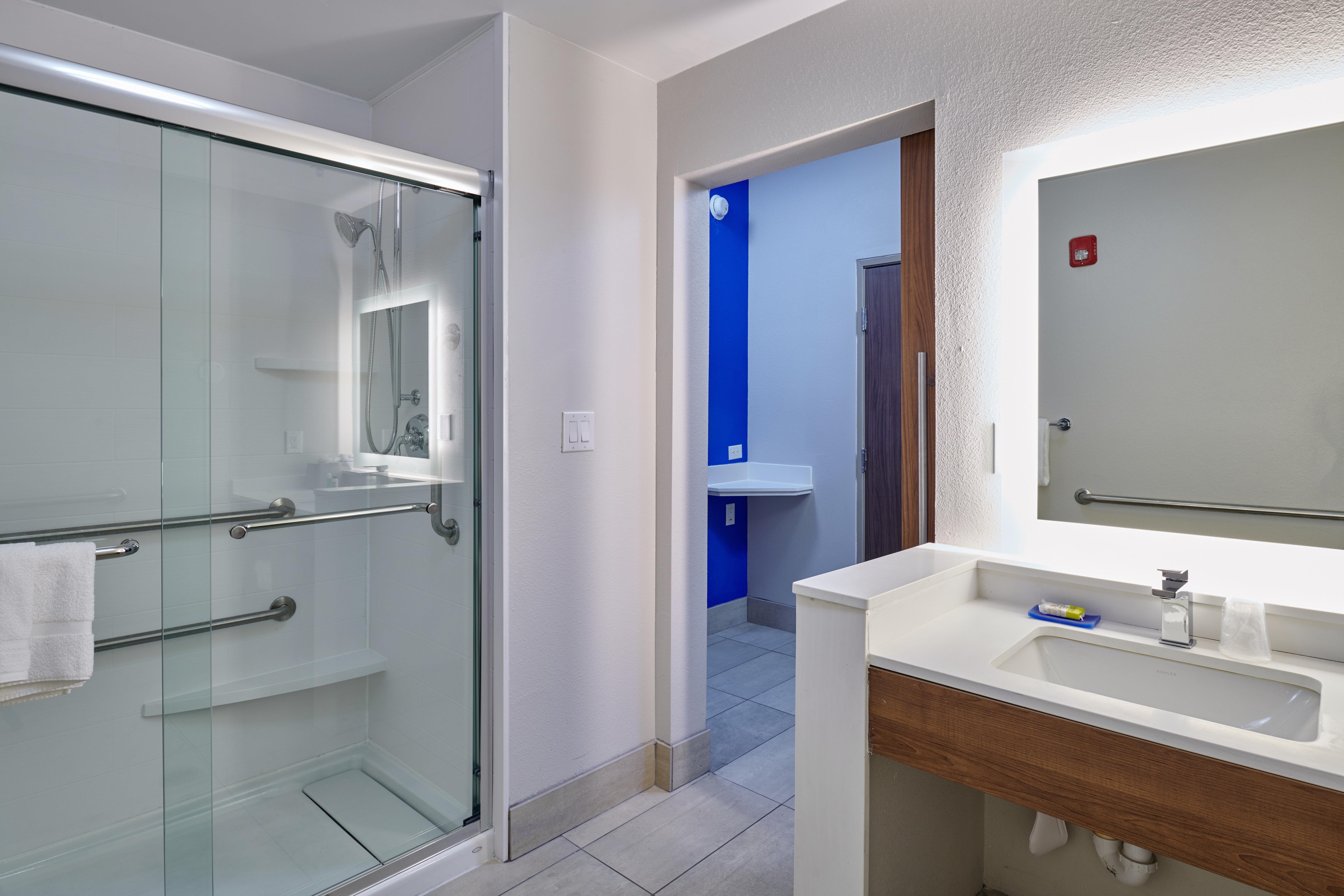 Holiday Inn Express & Suites El Paso East-Loop 375 By Ihg Екстериор снимка